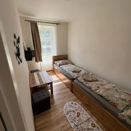 Apartamento V Jáchymově Pro 4 Osoby, Free Wifi Jáchymov